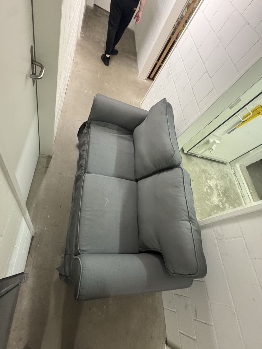 Sofas: IKEA Couch – D'occasion à Basel par arr_j96w 1
