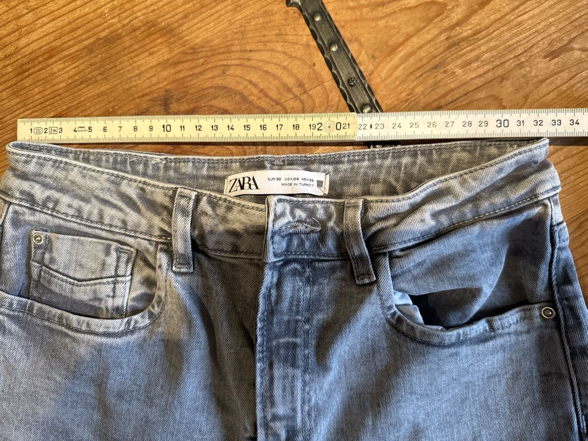 Zara Jeans: Zara Jeans grau Gr. 36 – D'occasion à Mauren par ducducturi 4