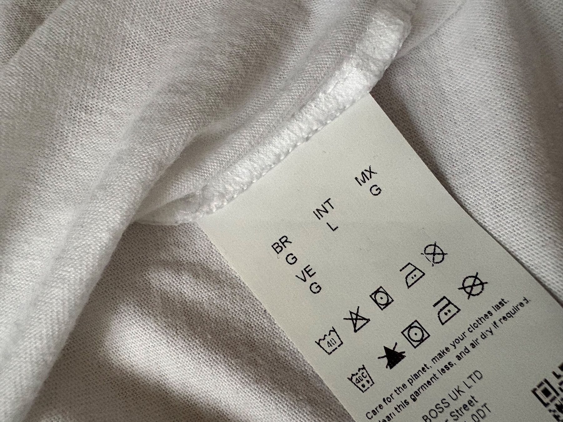 Hugo Boss T-shirt: BOSS T-shirt Gr.L – Usato da Genève venduto da sunandwind 2