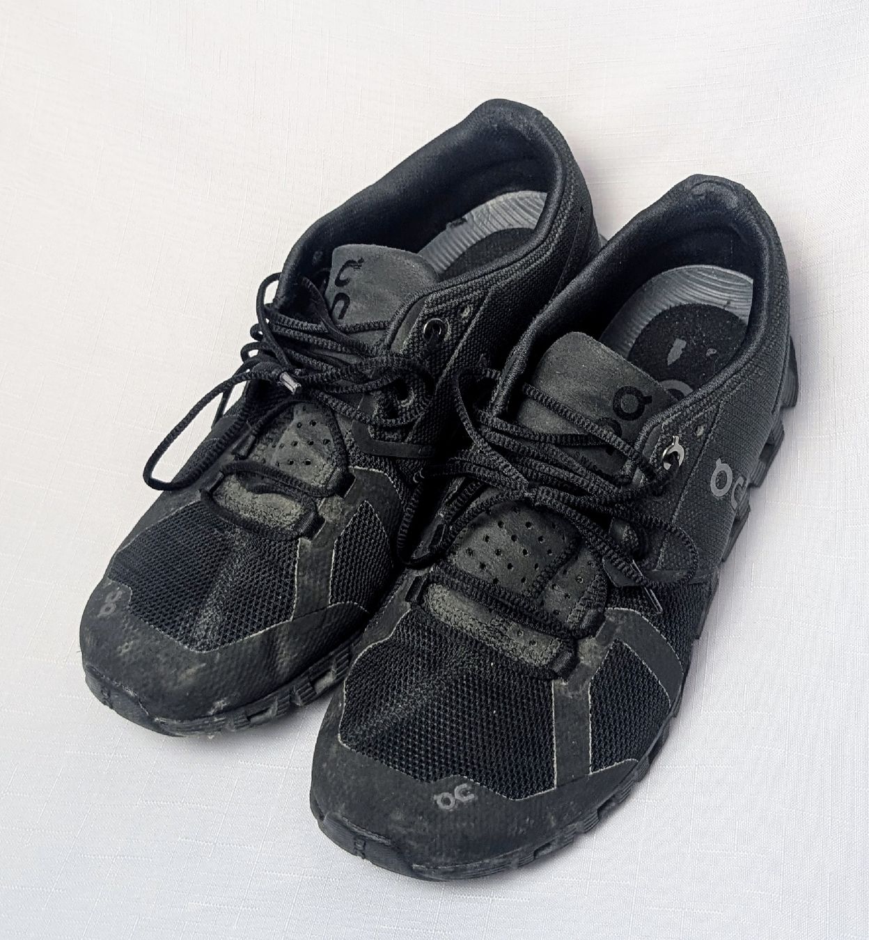 On Herrenschuhe: On Cloud Laufschuhe Grösse 40 – Gebraucht aus Wängi von ABIZONE-86 1