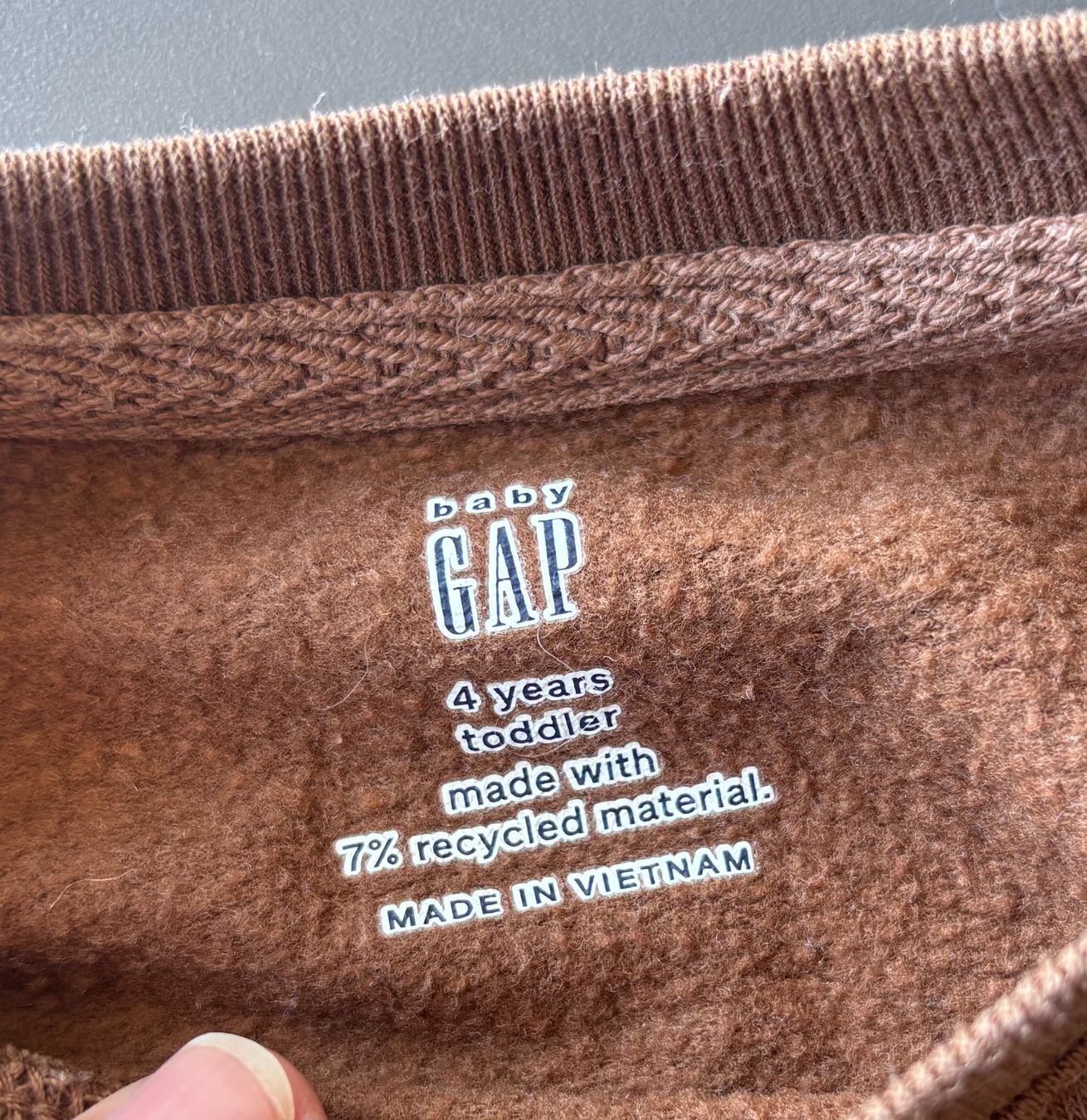 Gap Pullover & Sweatshirts: GAP sweatshirt Gr 4J 🐻 – Gebraucht aus Brugg AG von tsannen 1
