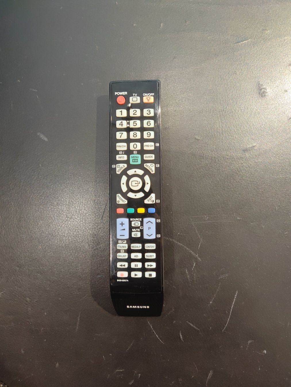 Samsung Fernseher: Smart TV Samsung 40 pouce – Gebraucht aus Sion von Bang-OlufsenSion 4