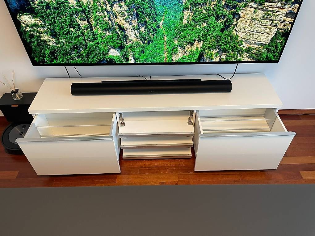 Ikea TV Möbel: Ikea TV-Kommode / TV-Möbel – Gebraucht aus Zürich von Secure 1