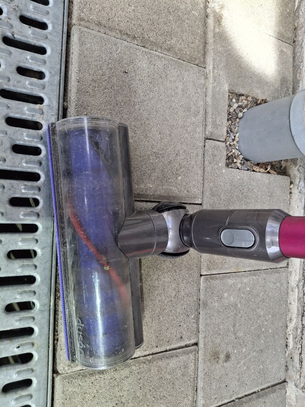 Staubsauger & Zubehör: Dyson v6 defekt – Defekt aus Lütisburg von ALSImmobau 1