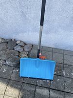 Schneeschaufel 