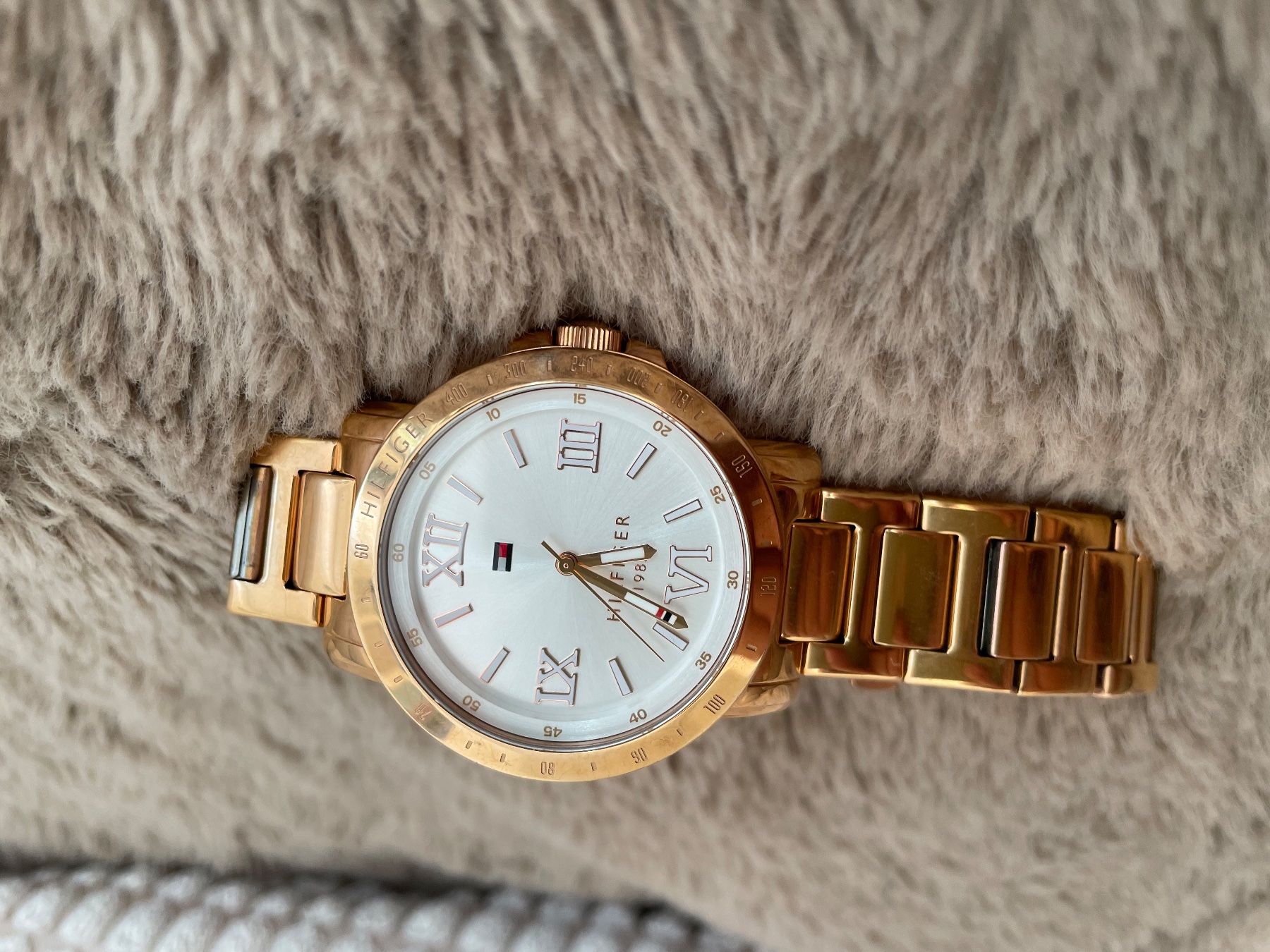 Tommy Hilfiger Orologi: Damenuhr Tommy Hilfiger – Usato da Sulgen venduto da irf_ynl2