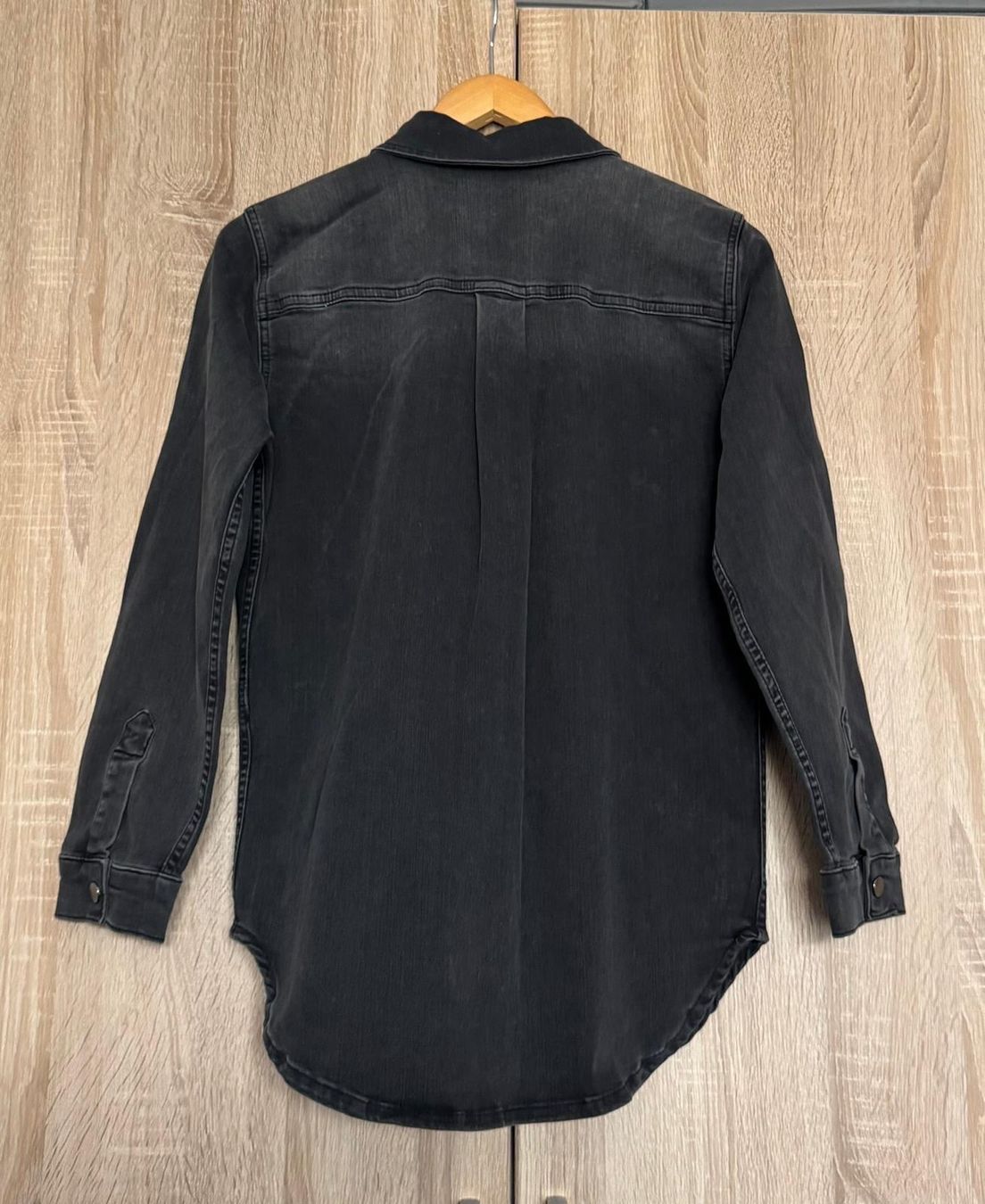 Blusen: Marke Levate Hemd denim schwarz XS – Neu und originalverpackt aus Nussbaumen AG von brigitebardot 2