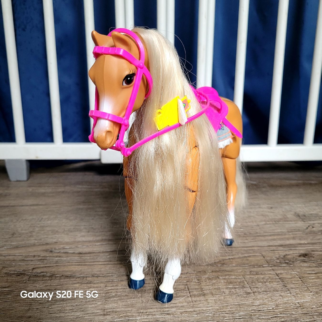 Spielzeuge: Barbie Pferd Traumpferd Tänzer – Gebraucht aus Niederbuchsiten von klengyel