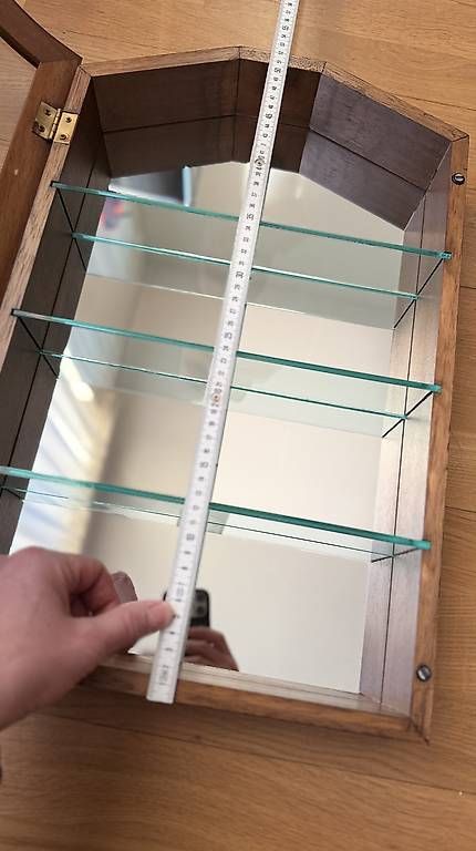 Vetrine: Wand Vitrine klein Holz-Glas – Usato da Basel venduto da 7oclock 2