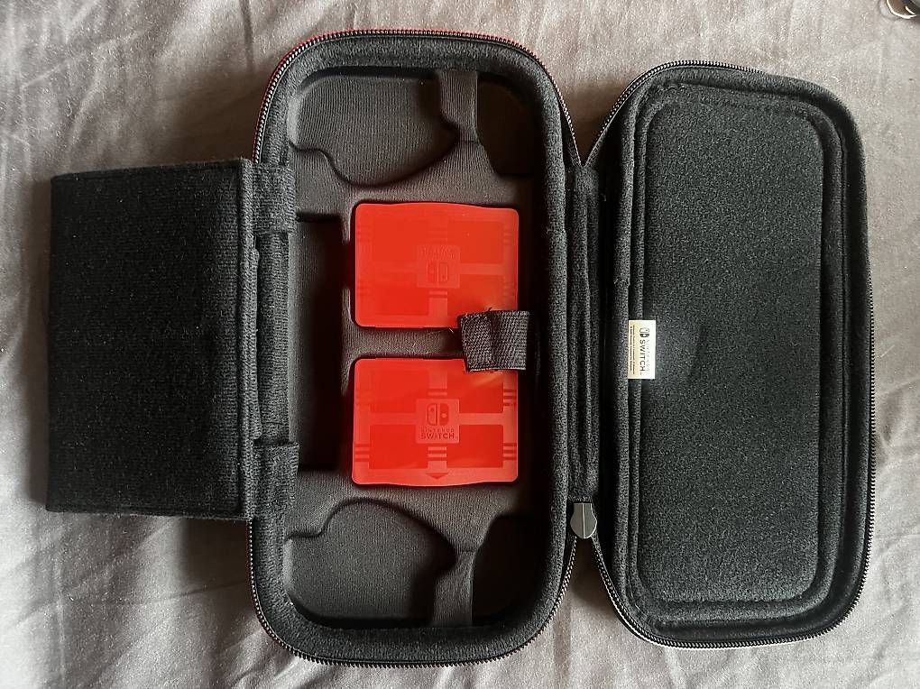 Console: Nintendo Switch Reisetasche Mario Kart – Usato da Kilchberg ZH venduto da SyFo286 1