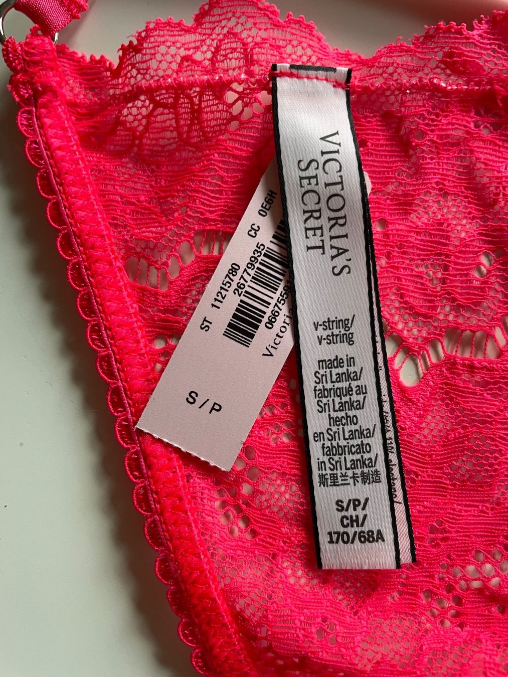 Victoria's Secret Altra biancheria intima: Victoria’s Secret V-String Thong S NEW – Nuovo e nell'imballaggio originale da Dübendorf venduto da Mangia14 2