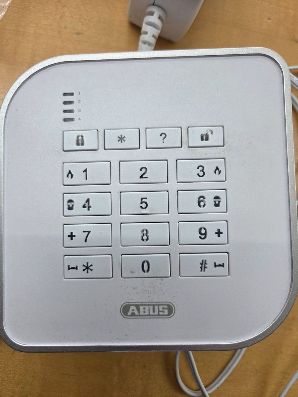Abus Sistemi d'allarme: Alarmanlage ABUS Set mit Bedienteil gebraucht – Usato da Baar venduto da Bikecorner-Baar 2