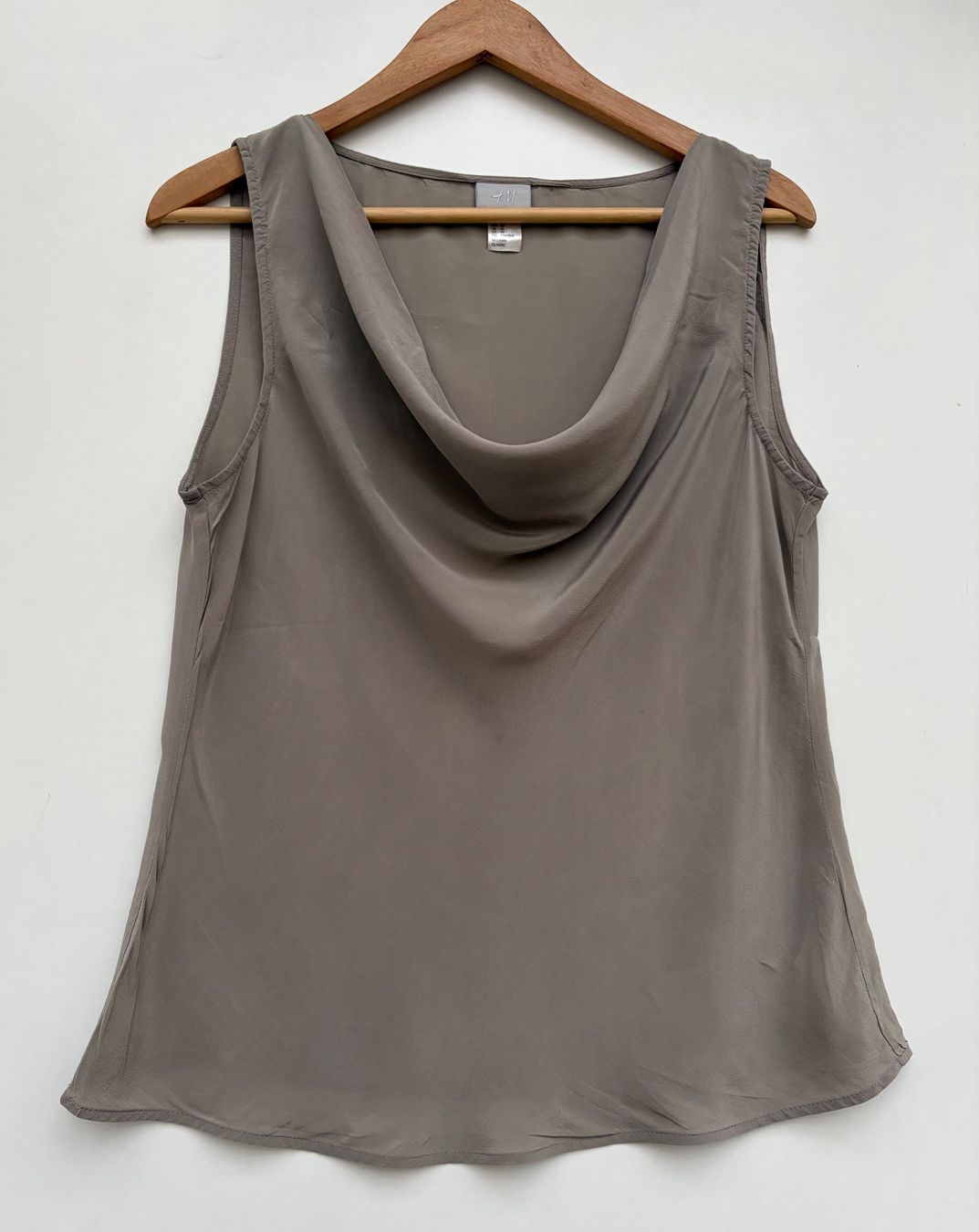 H&M Top: H&M Seide Top Gr.40 – Usato da Unterägeri venduto da Jutka_04 4