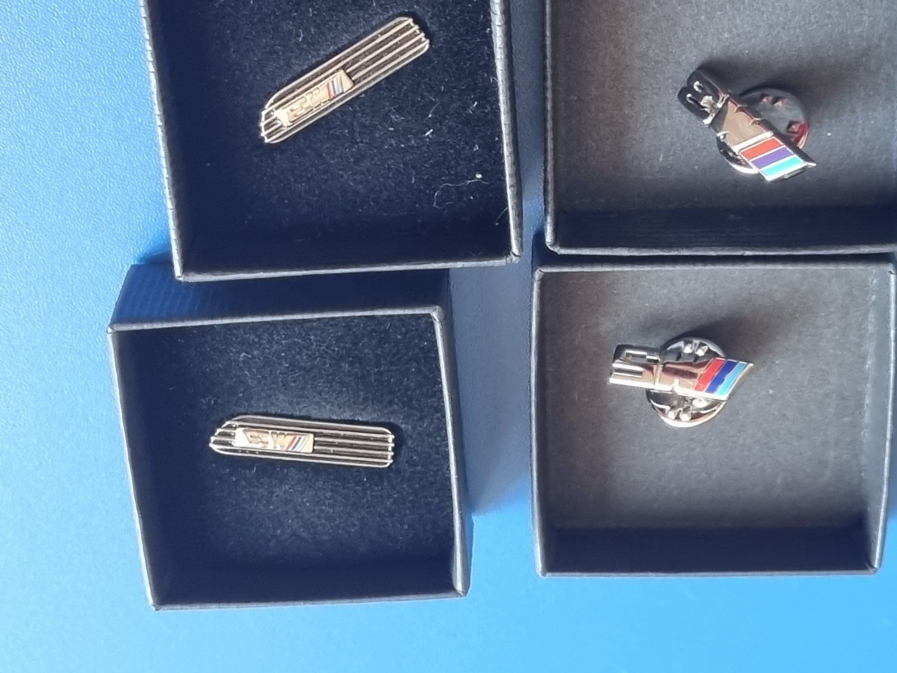 Placchette & Badge: Bmw M3  M5 Pin – Usato da Schaffhausen venduto da Leveron13