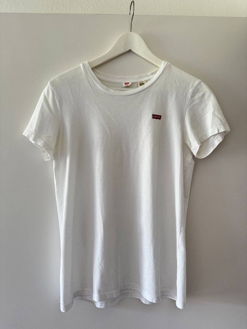 Levi's T-shirt: Levi's T-Shirt weiss, Gr. xs – Usato da Heitenried venduto da OliviaS93