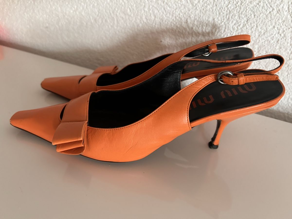 Miu Miu Chaussures femmes: Miu Miu Pumps 39 orange  – D'occasion à St. Gallen par jojan 4