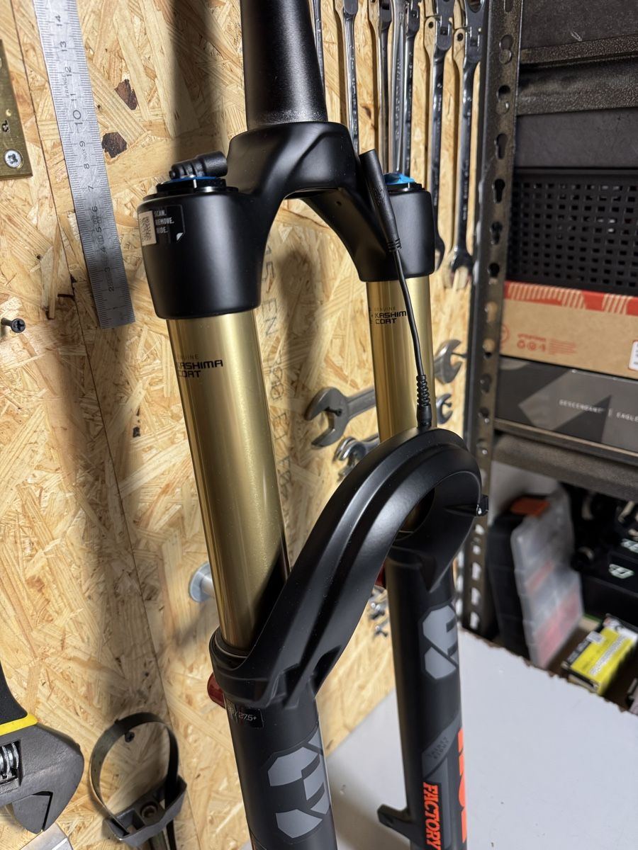 Fox Pezzi di ricambio: Fox 38 Live Valve E-bike - Neuve - Kashima – Nuovo (secondo la descrizione) da Granges-marnand venduto da Julien.f 1