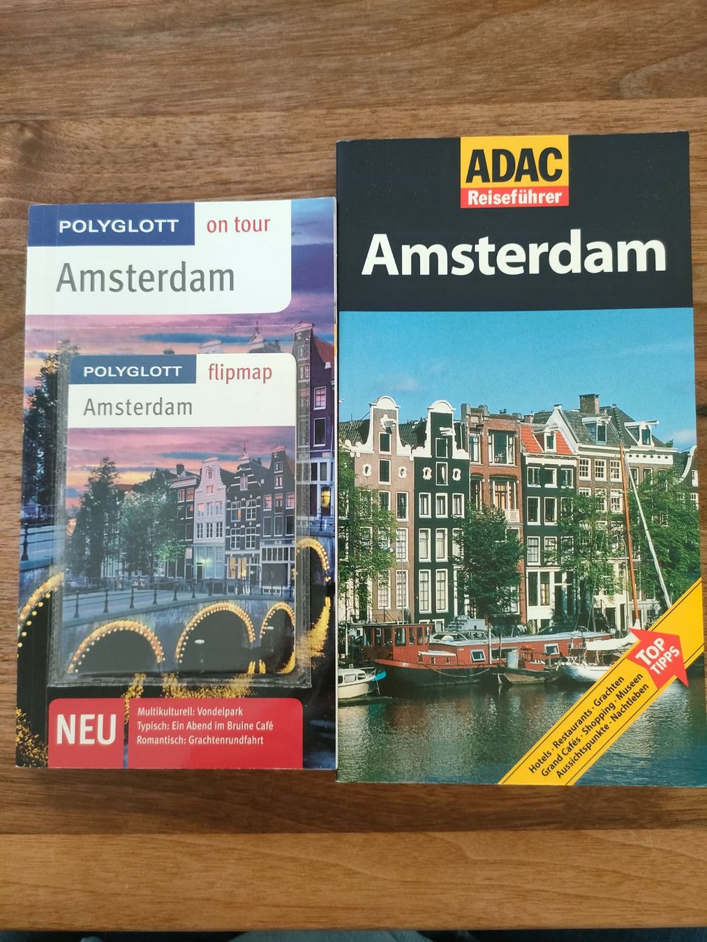 Bücher: 2 Amsterdam Reiseführer: Polyglott & ADAC – Gebraucht aus Wiesendangen von s_er