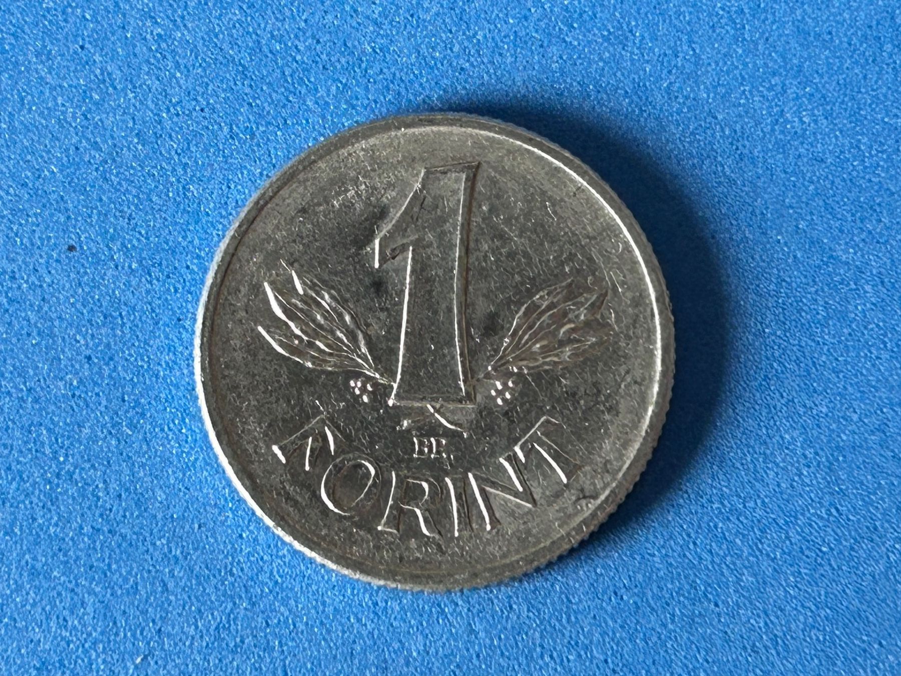 Tutti le monete: Hungary - 1 Forint 1981 – Usato da Corcelles NE venduto da AJKader 4