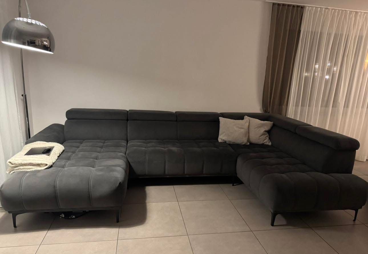 Sofas: Moderne Wohnlandschaft U-Form in Anthrazit – Gebraucht aus Eschlikon TG von ann_rc98