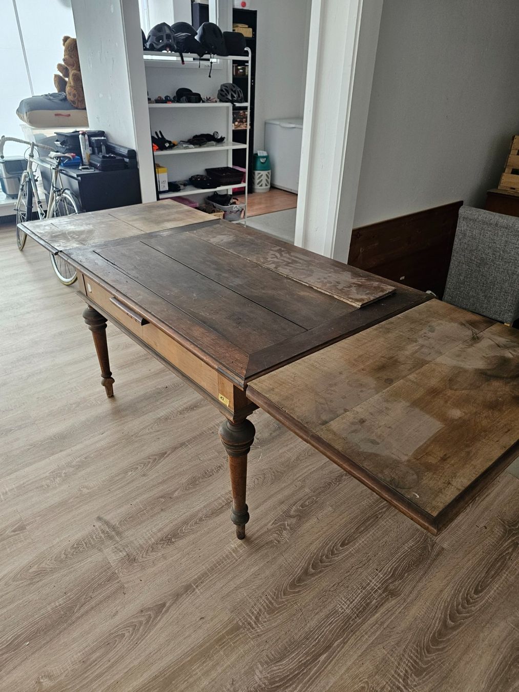 Tavoli: Tisch Tolles Restaurations-Projekt – Usato da St.Gallen venduto da Bassbauer 3