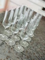12 Champagner Gläser