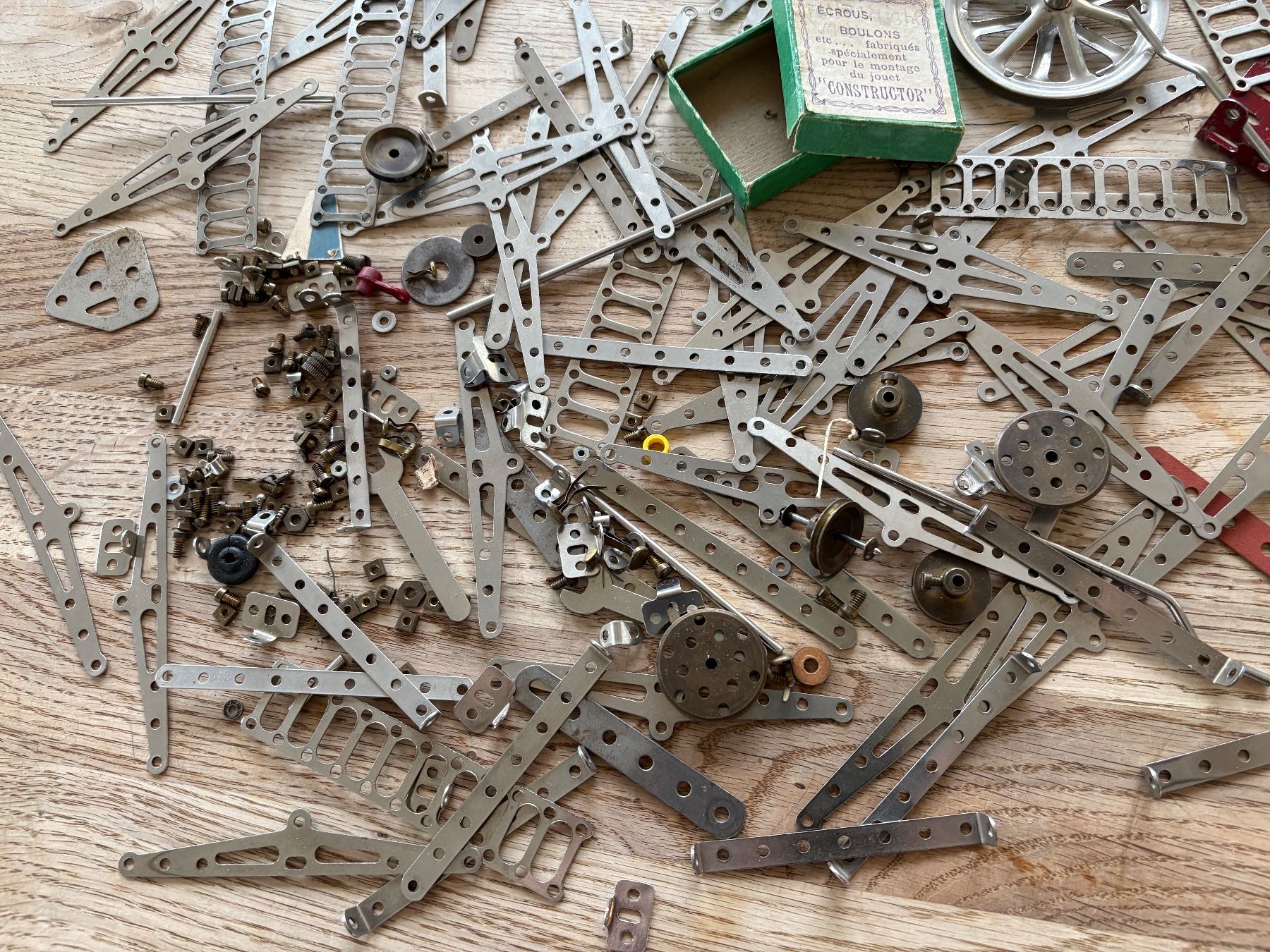 Baukästen: Lot, Constructor Metallbaukasten gebraucht – Gebraucht aus Schleinikon von msfwmw2 1
