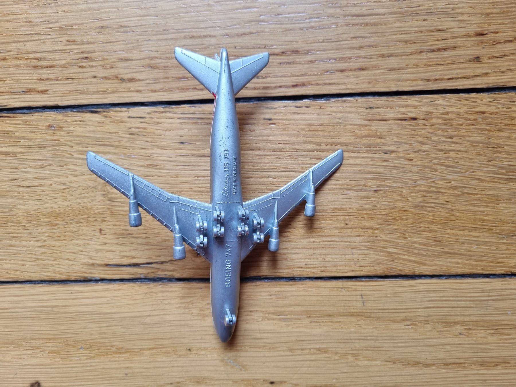 Swissair Modellbausätze & Standmodelle: Swissair Flugzeug Modell Boeing 747 – Gebraucht aus Schaffhausen von Leveron13 8