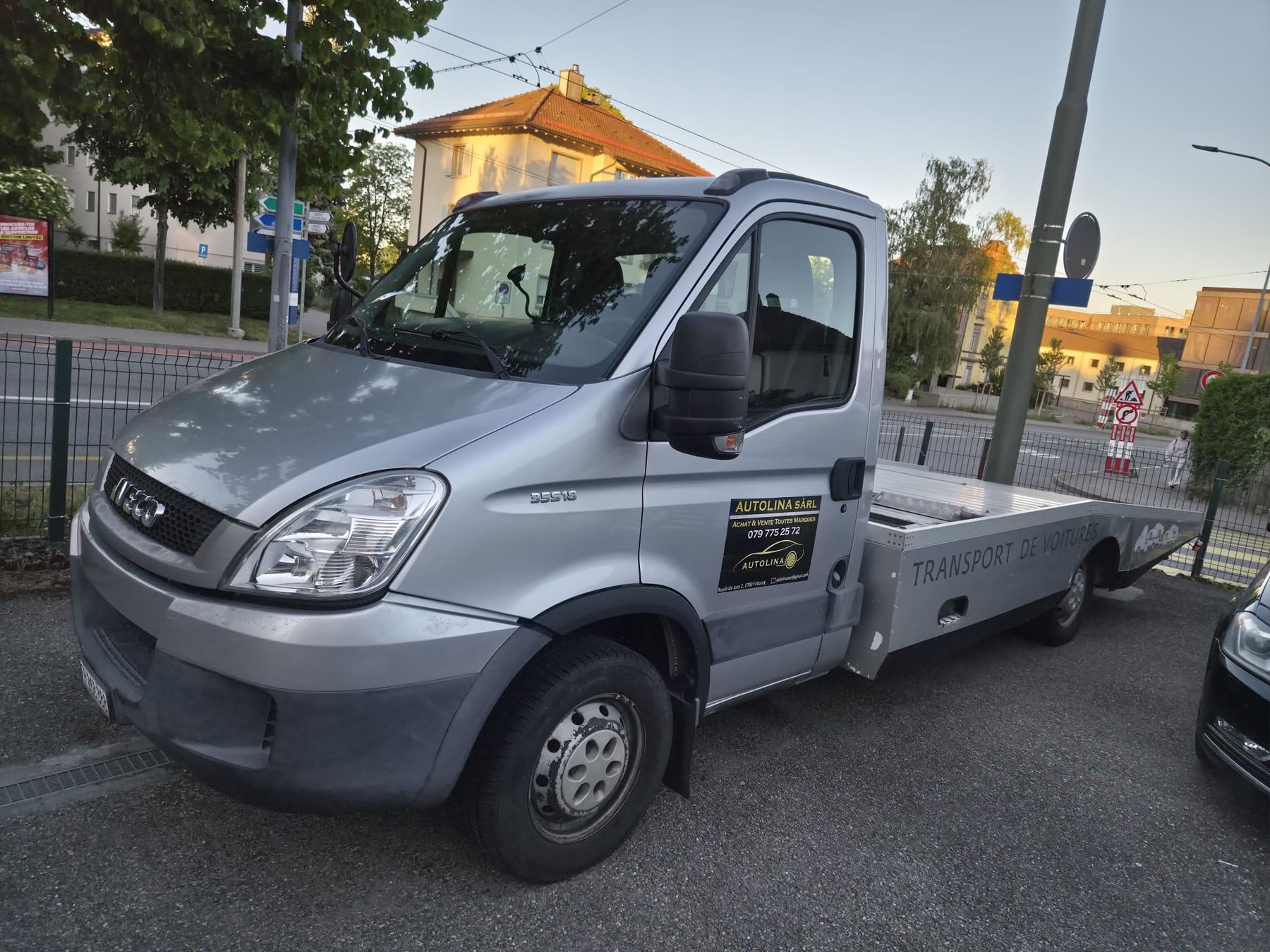 Altro per Ufficio & Commercio: transport de voiture – Usato da Fribourg venduto da Hasouna 1