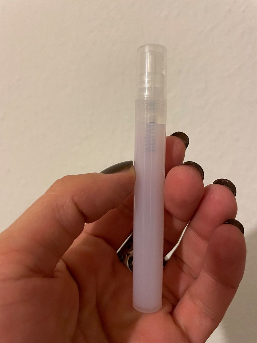Lattafa Profumi & Eau de Toilette: Lattafa EDP Thameen Sugar Plum 5ml. ABFÜLLUNG – Usato da Zürich venduto da deruja 1