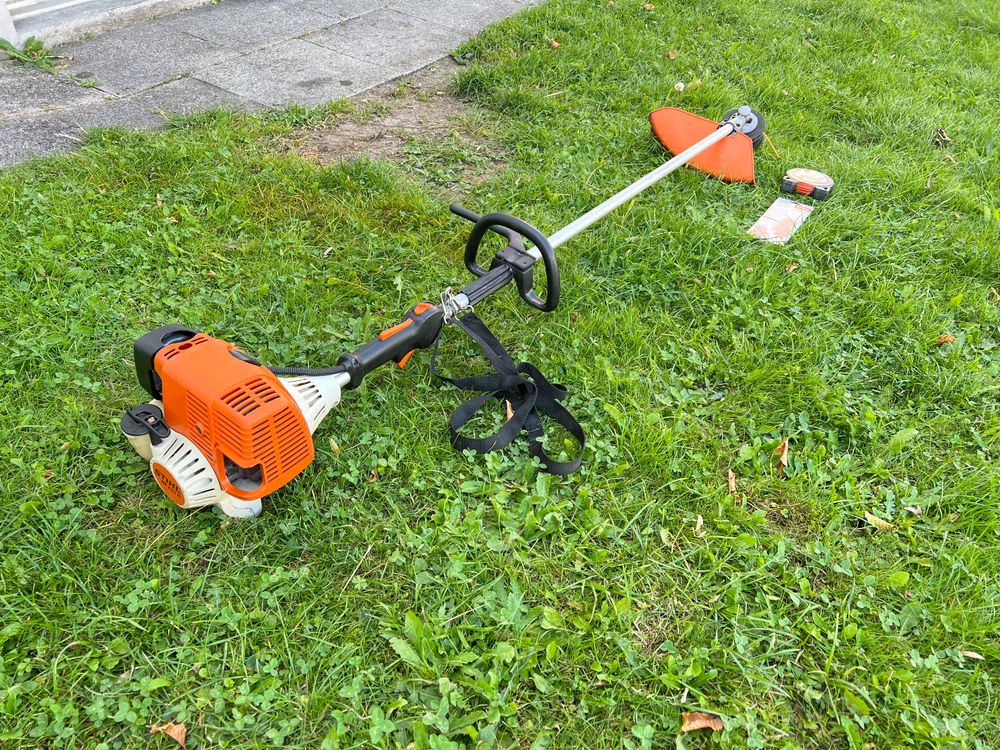 Profi Rasentrimmer STIHL FS 130 R, im Gutem Zustand Kaufen auf Ricardo