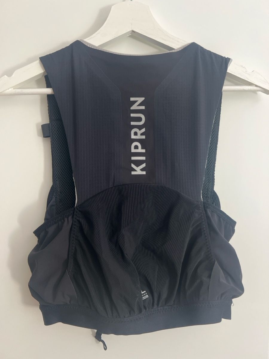Gilet & Giacche: Kiprun Trail Vest Size M/L Black – Usato da Samstagern venduto da rie_7vpv 1