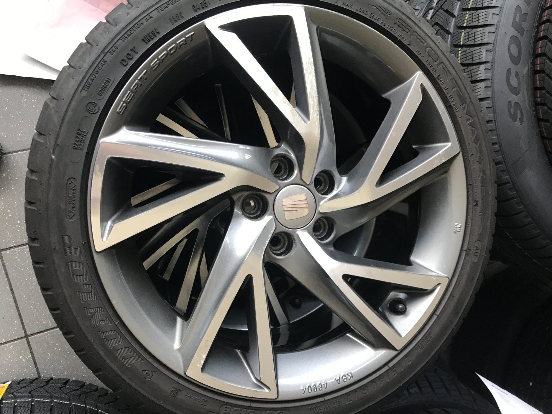 Seat Pneus & Roues: 17 Zoll Kompletträder Seat Ibiza – D'occasion à Stans par Pargger01 5