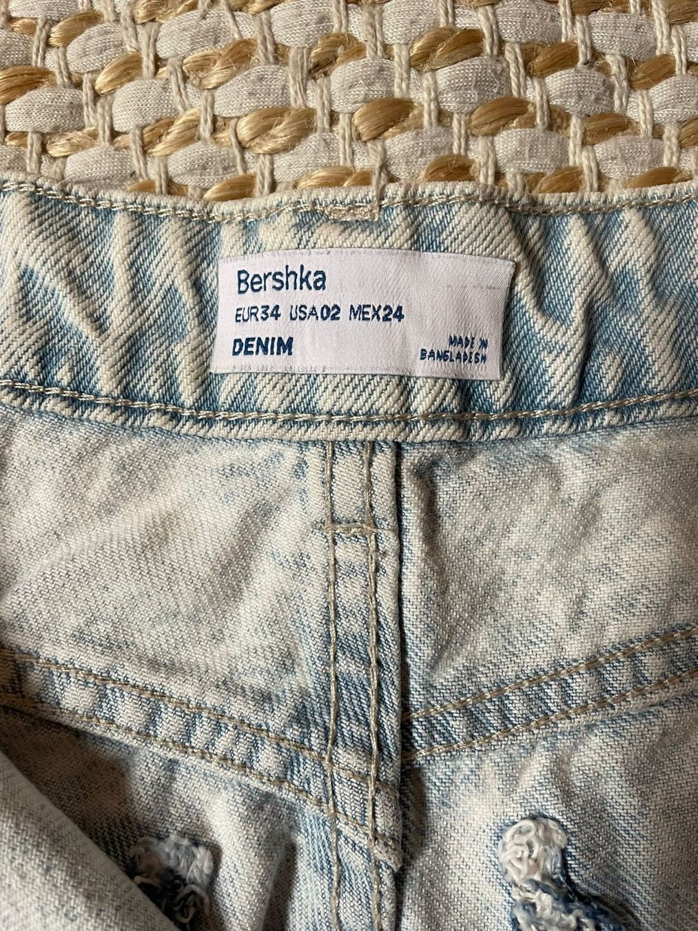 Jeans: BERSHKA DAMEN HOSEN GR.34 – Usato da winterthur venduto da MEAhealingBrush 3