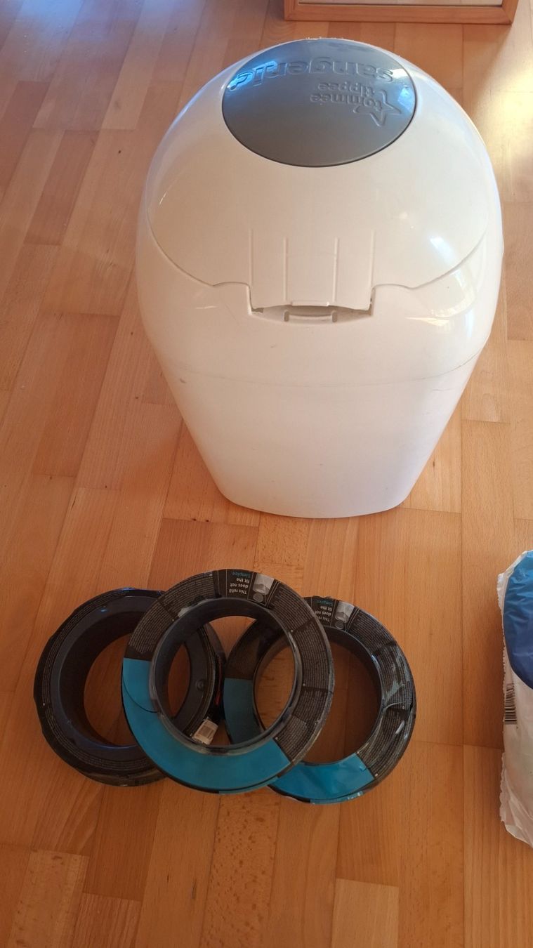 Cestini per rifiuti: Windeleimer inklusive 3 volle Kassetten und gratis Windeln – Usato da Mogelsberg venduto da Lavidapura 2