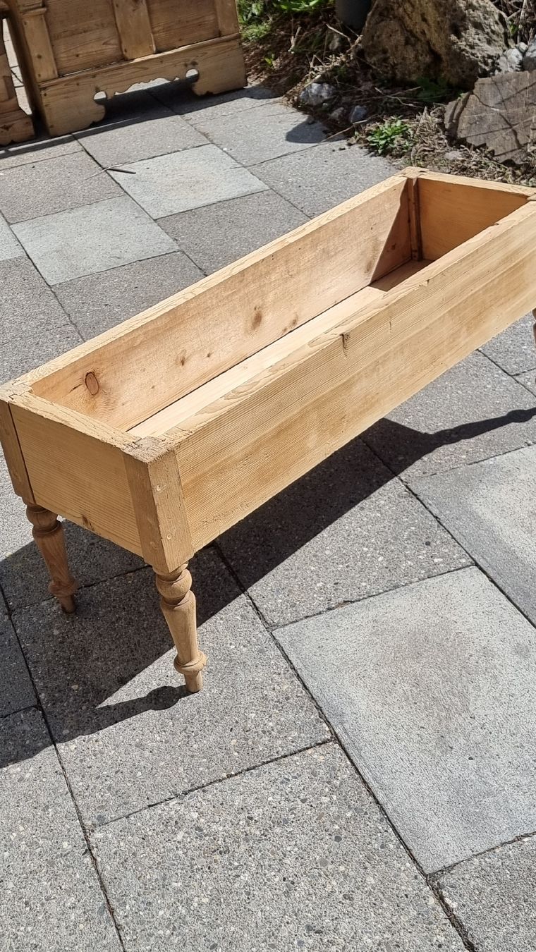 Vasi per fiori: Blumentrog antik – Usato da Sils im Domleschg venduto da platin01 1