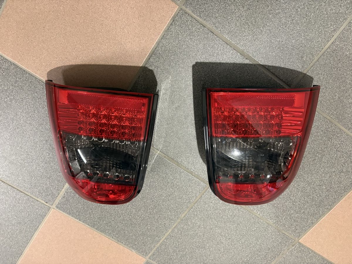 Audi Alle Autoersatzteile: Rückleuchten Audi  A4/S4/Rs4 – Gebraucht aus Oberwil (Dägerlen) von 1997 2