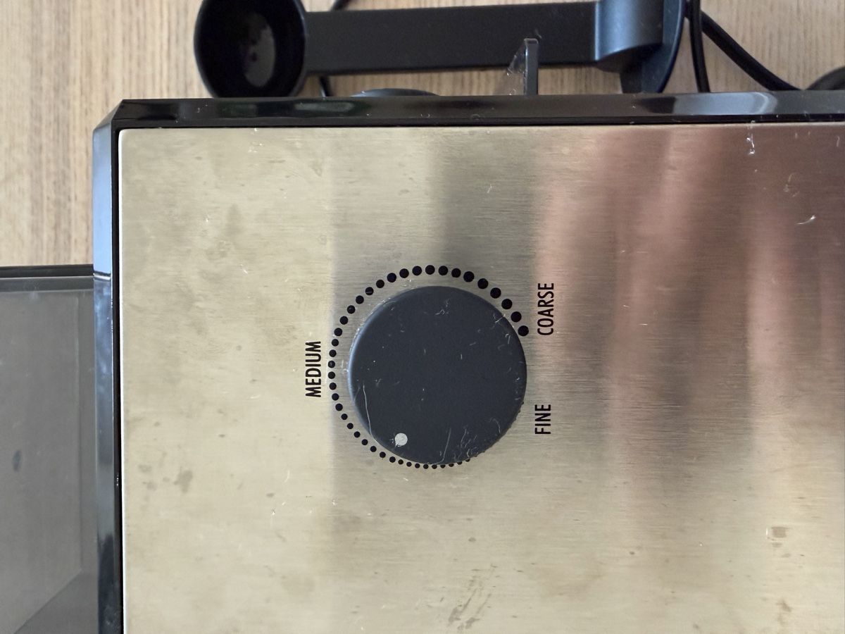 De'Longhi Küchengeräte: Delonghi Kaffeemühle gebraucht – Gebraucht aus Zürich von pipowow 1