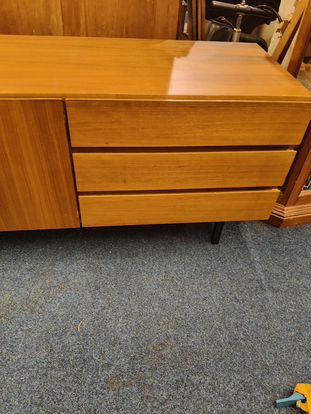 Buffets: Wunderschönes  Sideboard – D'occasion à Zwingen par inf_2blh 1