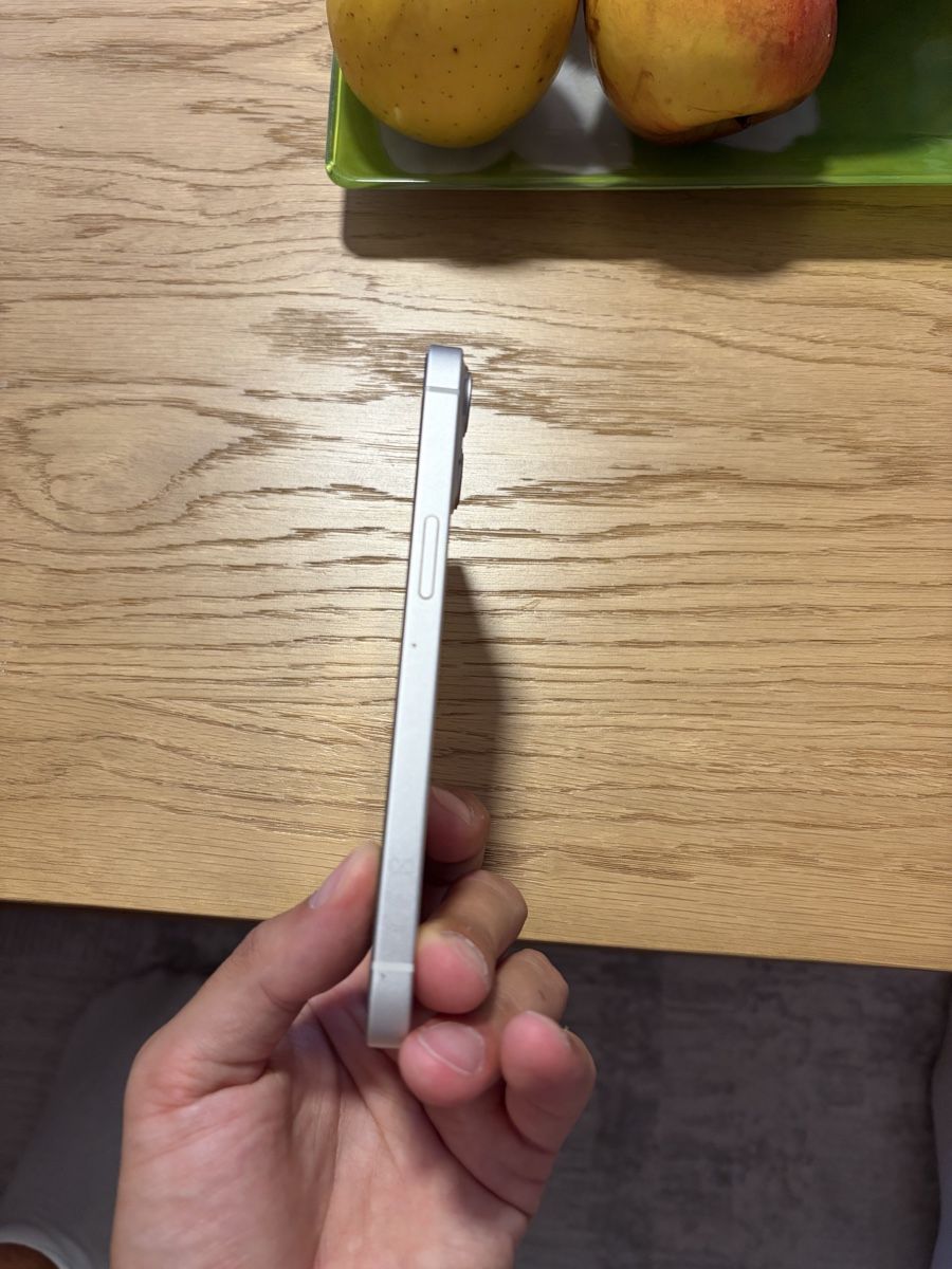 Apple Telefoni cellulari / Smartphones: Iphone 13 128GB – Usato da Zürich venduto da Bezo.zh 2