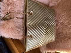 Borse da donna: SEHR SCHONER GOLD-SHOPPER – Usato da pratteln venduto da Mickely1 1