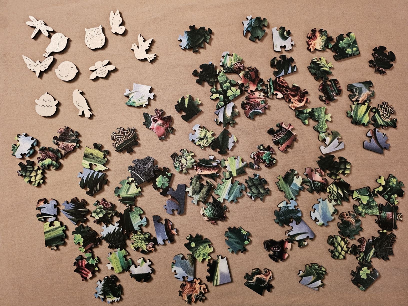Puzzles: Holzpuzzle "Drache" mit Spezialteilen Gr. A5 – Neu (gemäss Beschreibung) aus Bütschwil von Taborana 1