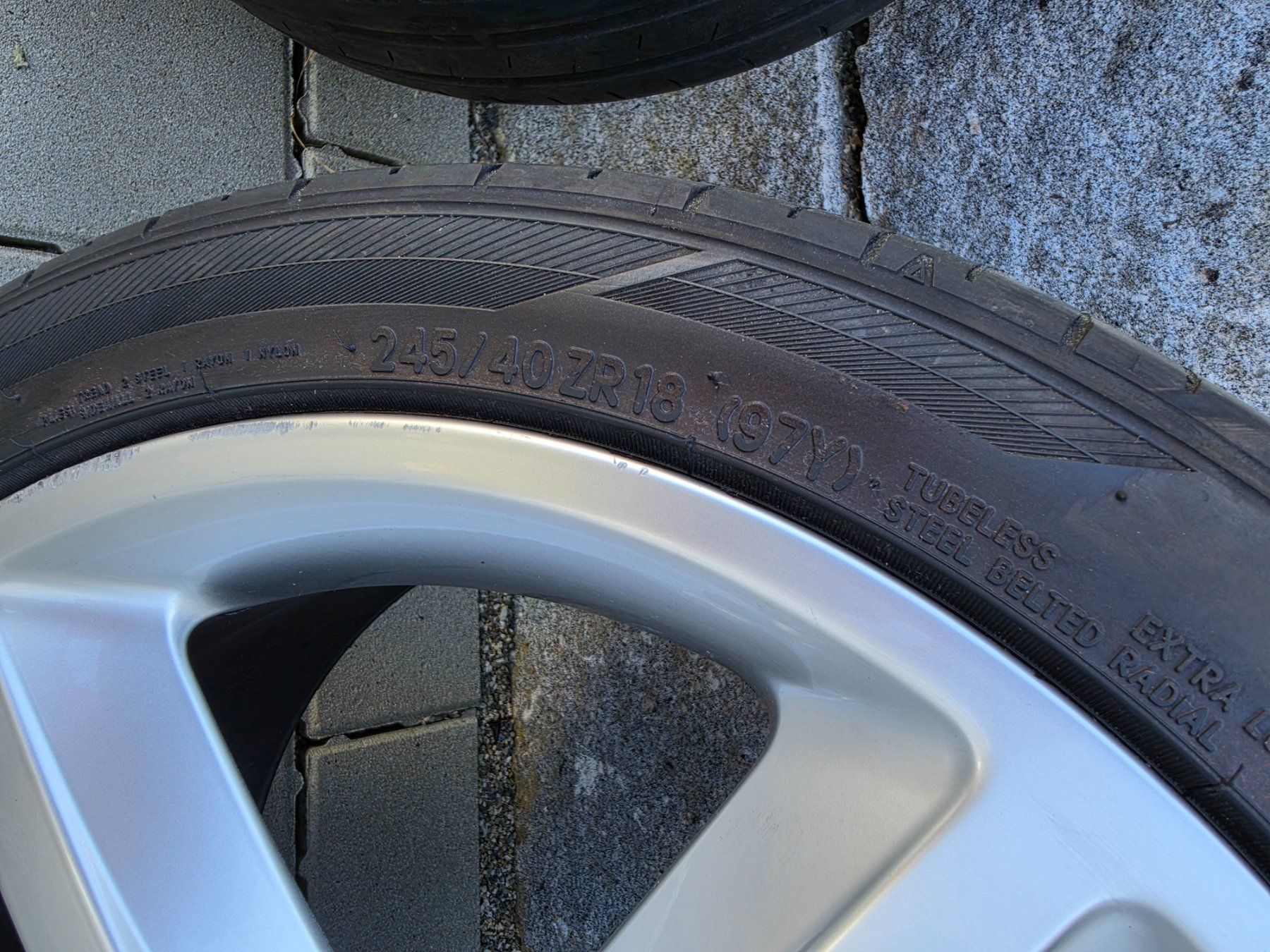 Audi Cerchioni: Gebrauchte Original Audi A5 Alufelgen. – Usato da Balsthal venduto da ang_trv6 5