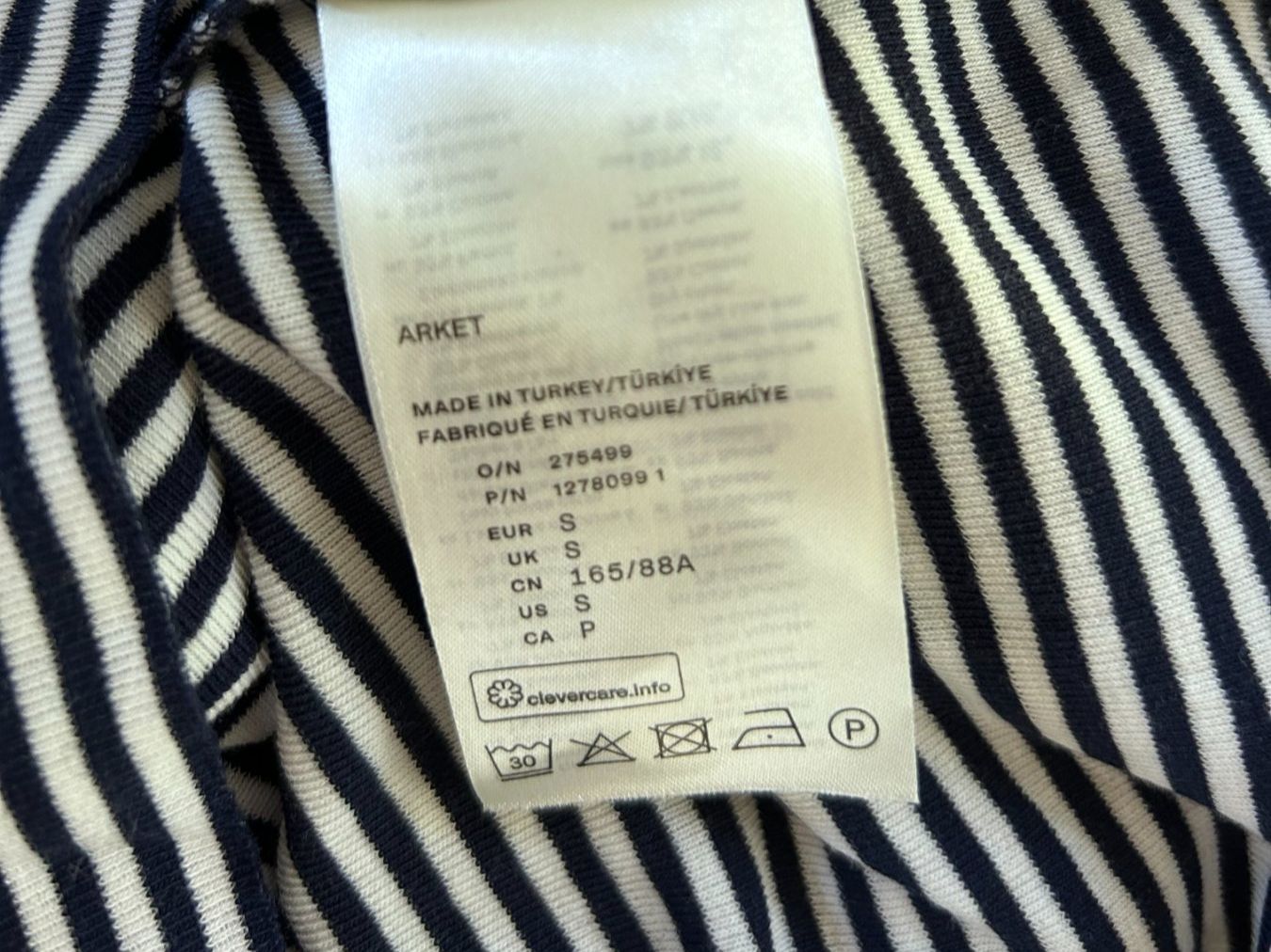 Arket T-shirts: Arket T-Shirt – Neuf (Voir description) à St. Gallen par look-twice 6