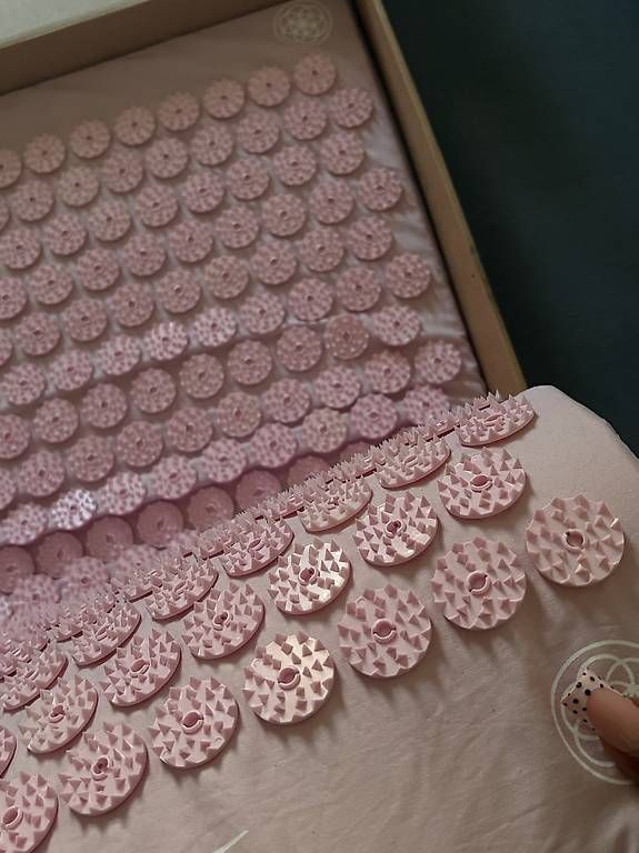 Libri: Shakti indische Nagelmatte - Rosa – Usato da Winterthur venduto da hndrxxoxo 3