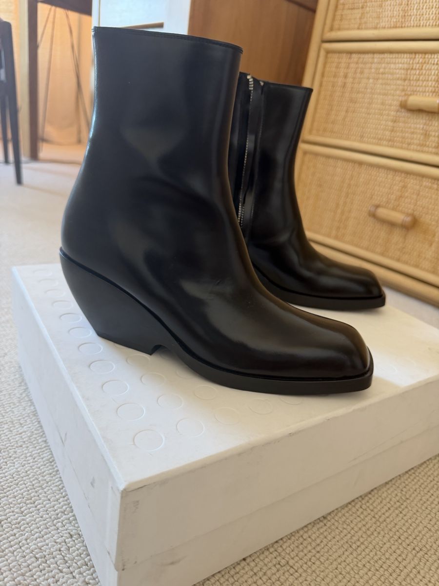Khaite Scarpe da donna: Khaite boots NEW - s.36 – Nuovo e nell'imballaggio originale da Genève venduto da bisounours23 2