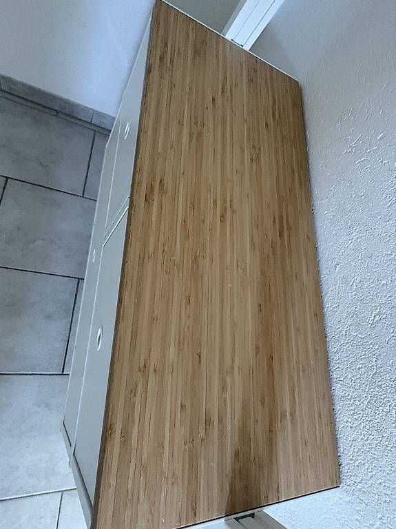 Guardaroba: Garderobe ELVARLI – Usato da Berikon venduto da Murphyslaw 2