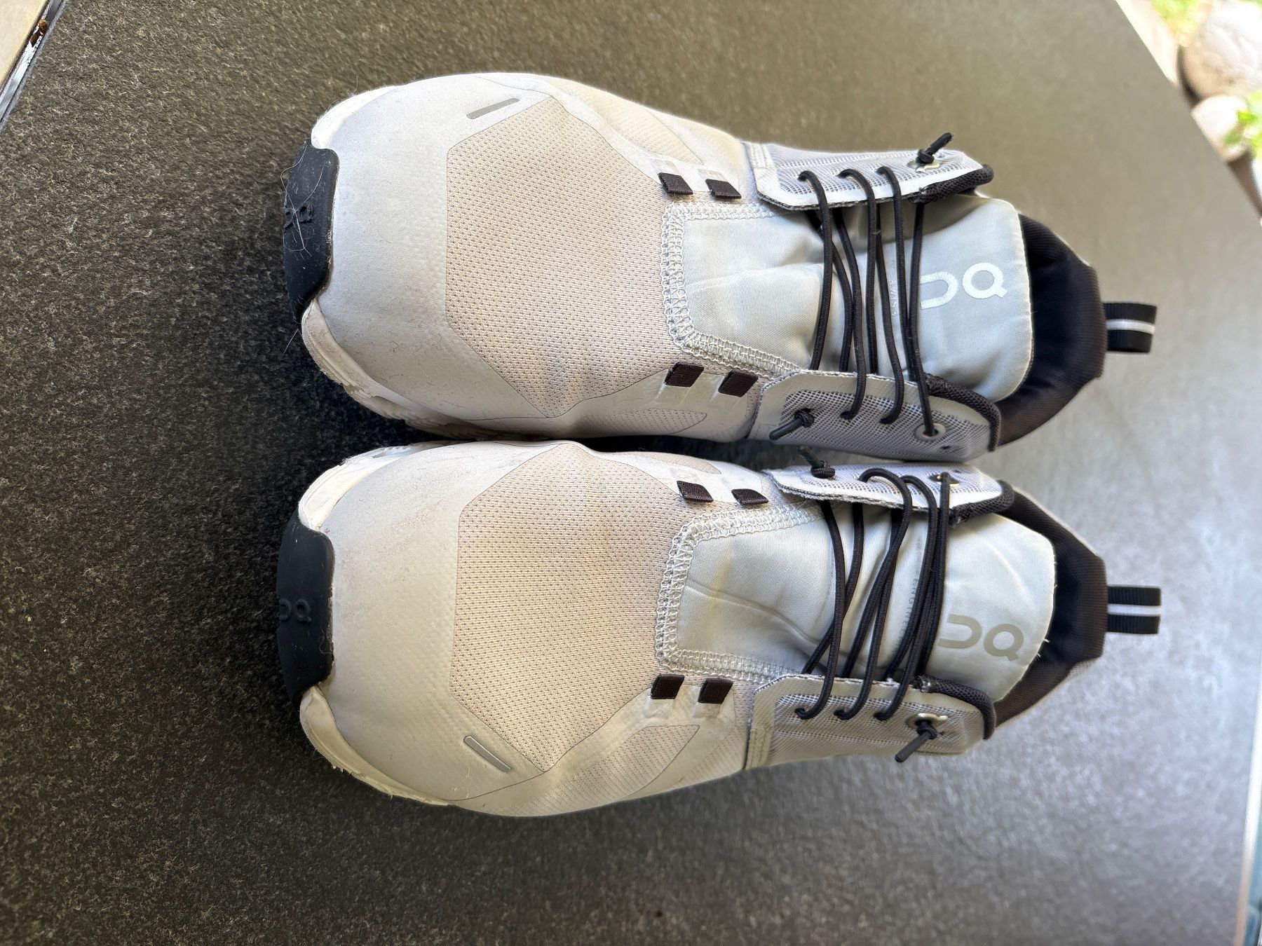 On Scarpe da uomo: **ON CLOUD GREY * – Usato da Winkel venduto da Takumi01 5