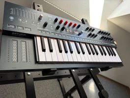 Arturia MiniFreak Synthesizer