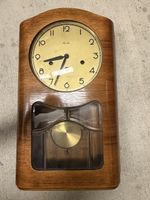 Standuhr H48/B30/T11 cm